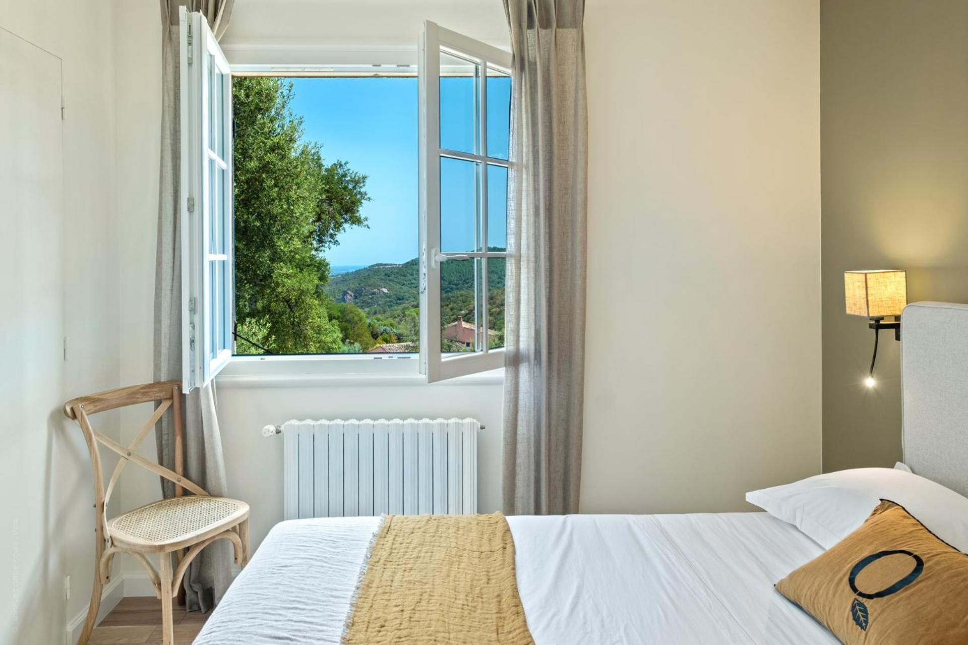 Quercia Grand Confort Dans Oasis De Calme Villa Fréjus